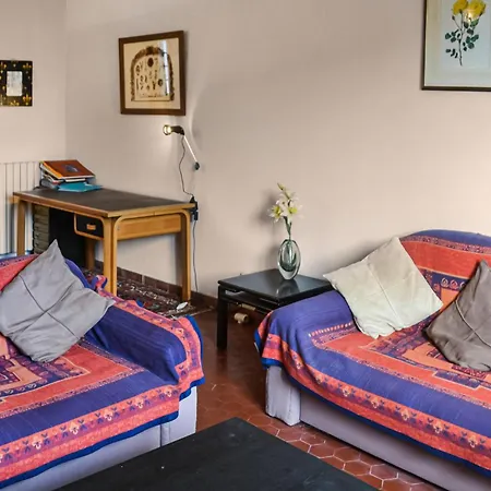 Casa vacanze Cozy In With Kitchen Saussignac